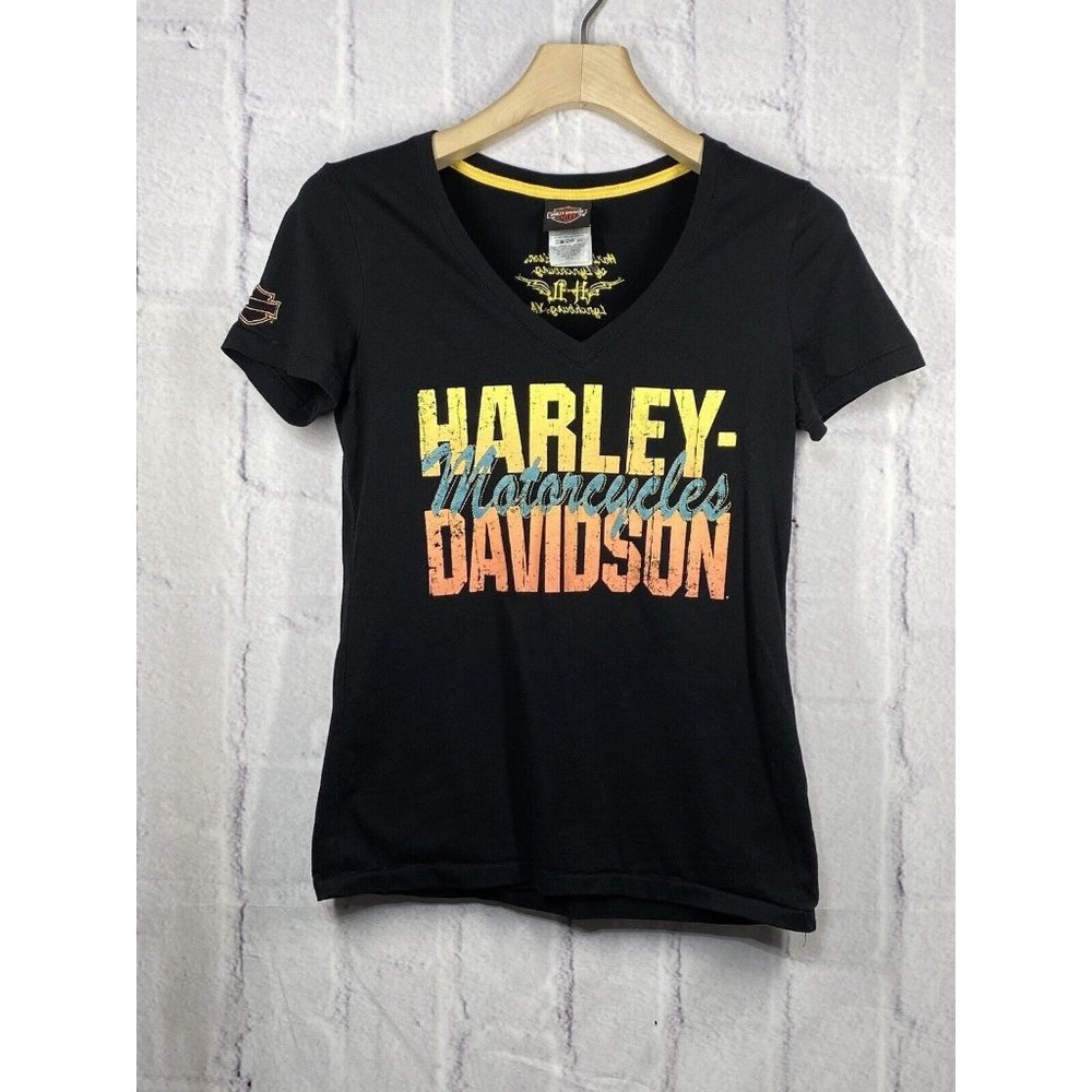 Harley Davidson Womens V Neck Graphic‎ T Shirt Size S Lynchburg Va. Embroidered